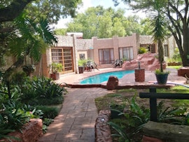 Bojanala Accommodation at Lindleyspoort Guest House | Viya