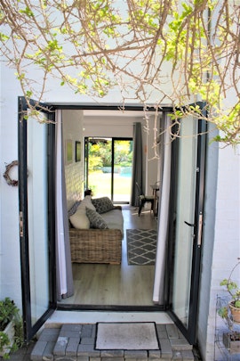 Bloubergstrand Accommodation at Blue Ocean Self-catering Flat | Viya