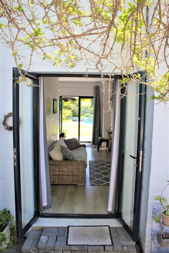 Bloubergstrand Accommodation at  | Viya