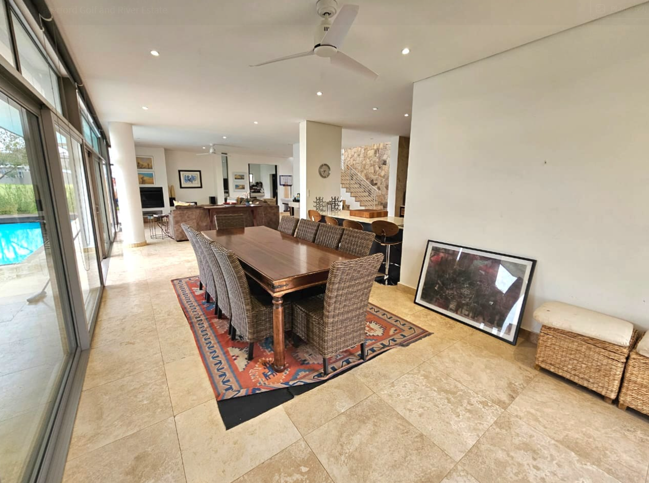 House 66 image no 3 of 26
