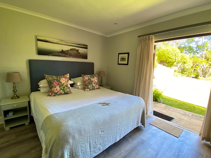 Southern Suburbs Accommodation at Summit Place Guest House | Viya