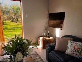 Western Cape Accommodation at Fossil Hills Flamingo Cottage | Viya