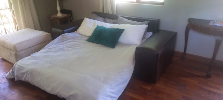 Cape Winelands Accommodation at 50 White | Viya