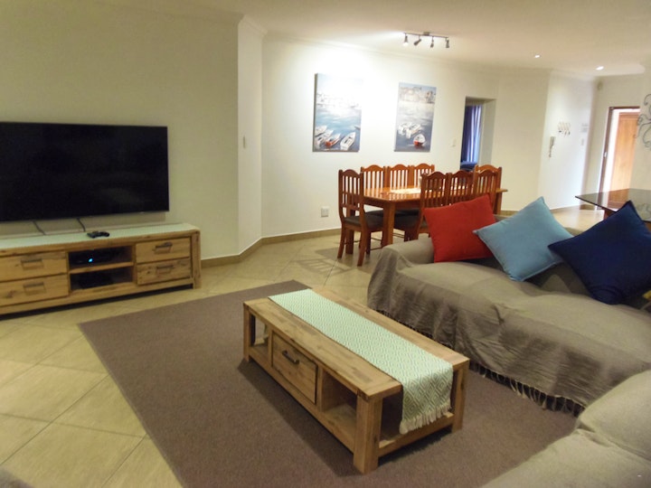 South Coast Accommodation at Glyndale Sands 102 | Viya