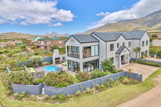 Betty's Bay Accommodation at  | Viya