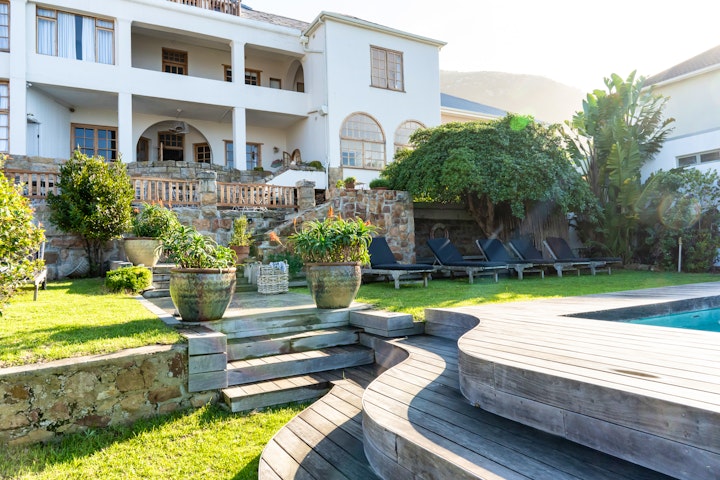 Western Cape Accommodation at Chartfield Guesthouse | Viya