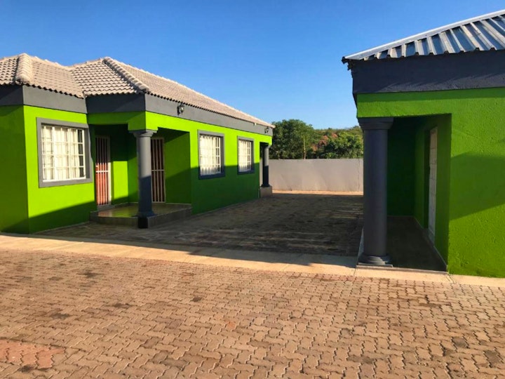 Limpopo Accommodation at 1 Oak Lodge | Viya