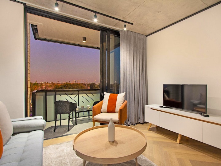 Northern Suburbs Accommodation at Bridgewater View 502 | Viya