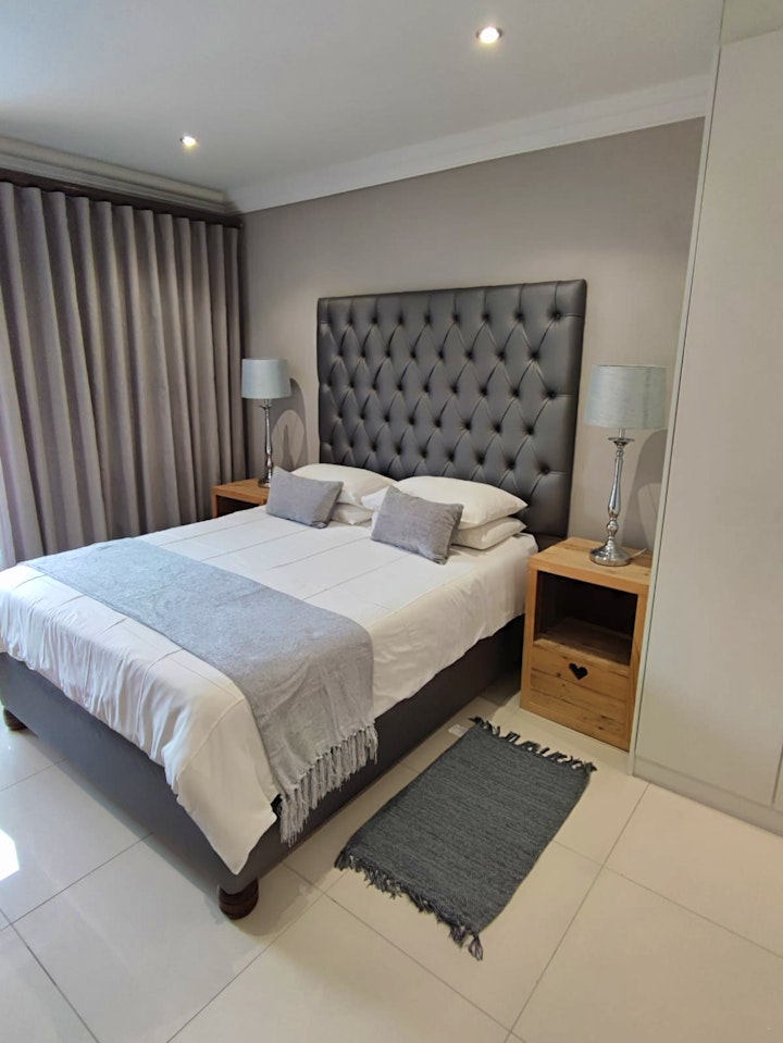 Northern Suburbs Accommodation at Hilltop Guesthouse | Viya