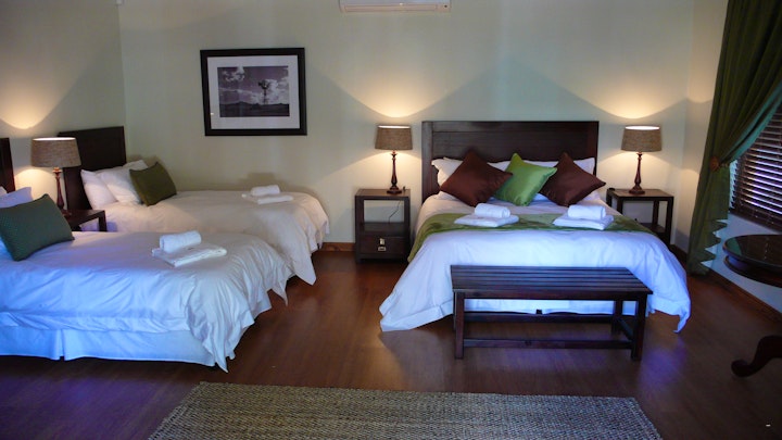 Karoo Accommodation at Honeylocust Guest House | Viya