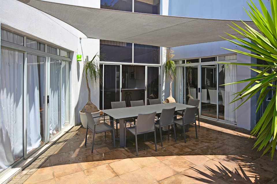 Bloubergstrand Accommodation at  | Viya