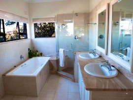 KwaZulu-Natal Accommodation at Fairlight Beach House | Viya