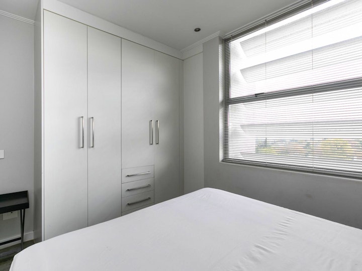 Gauteng Accommodation at The Apex on Smuts - Apartment 401 | Viya
