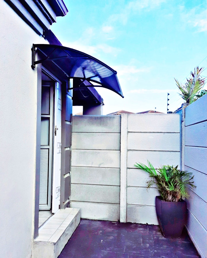 Cape Town Accommodation at Feel@Home | Viya