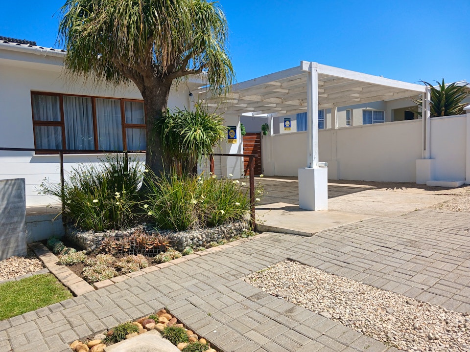 Sarah Baartman District Accommodation at  | Viya