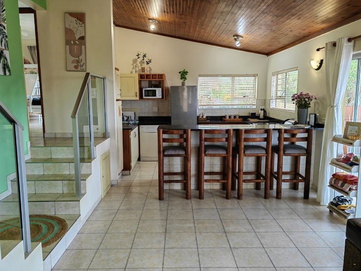 South Africa Accommodation at Villa Del Sol 12 Deftige dame | Viya