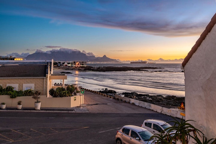 Cape Town Accommodation at Spanish Steps | Viya