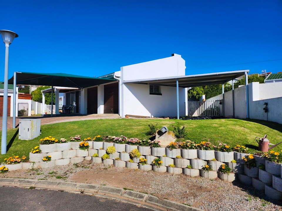 Garden Route Accommodation at  | Viya