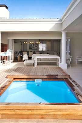 Overberg Accommodation at Nuwe Lingen - Hermanus East Cliff Luxury Accommodation | Viya