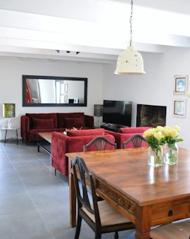 Hermanus Accommodation at  | Viya