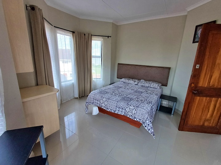 KwaZulu-Natal Accommodation at 3 Queensway | Viya