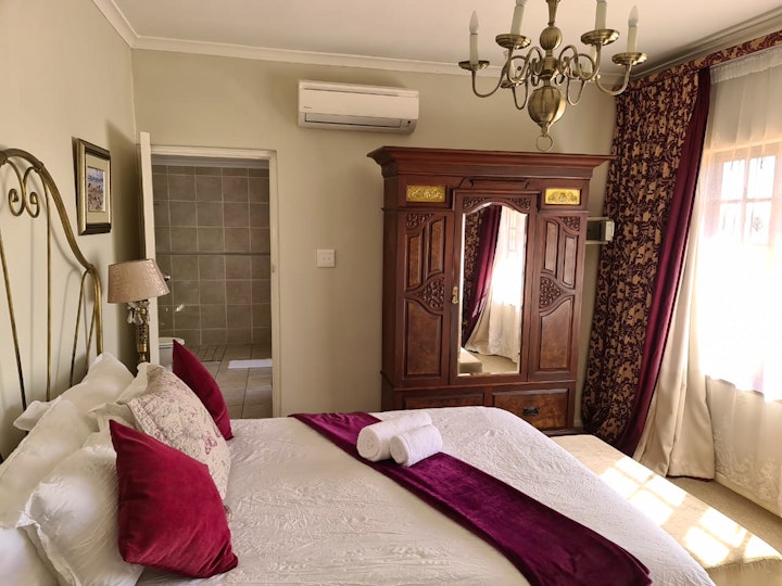 Northern Suburbs Accommodation at Dark Chocolate Superior Guest House | Viya