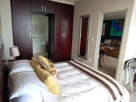 Cape Town Accommodation at Kusfront Woonstel | Viya