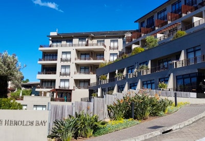  at The Herolds Bay Apartment 705 | TravelGround