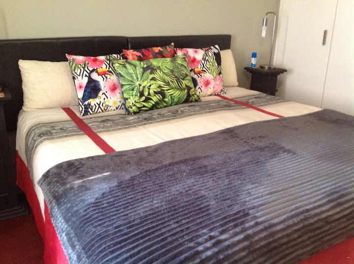 Midrand Accommodation at De Lone Hill Guesthouse | Viya