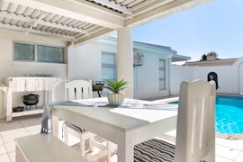 Bloubergstrand Accommodation at J's Audacious Living | Viya