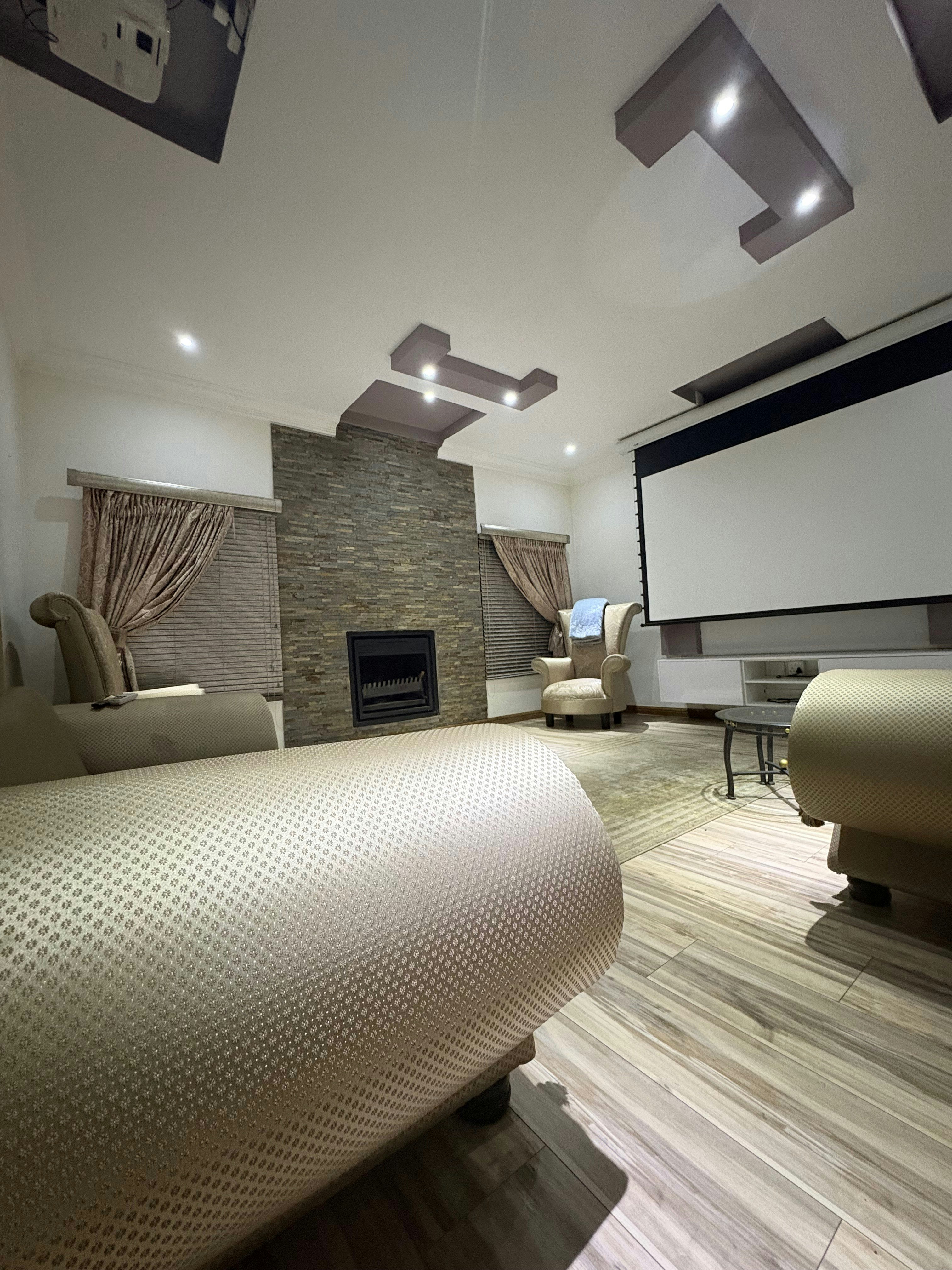 Magalies Villa image no 2 of 9