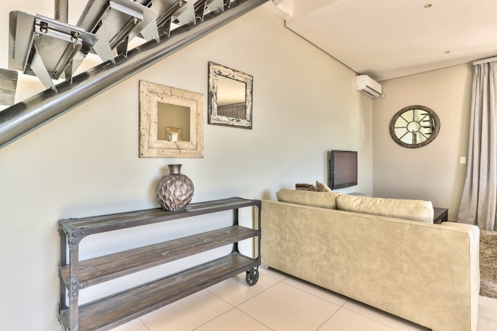 Cape Town Accommodation at 101 On Heritage Square | Viya