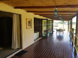 Overberg Accommodation at De Melkportaal Cottage | Viya