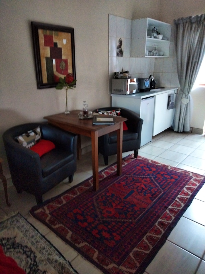 Drakensberg Accommodation at His Vessel Guest House | Viya