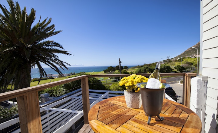 Western Cape Accommodation at Penguins View Guesthouse | Viya