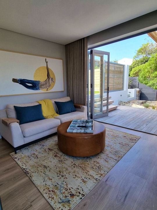 Hermanus Accommodation at  | Viya