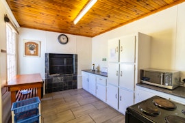 West Coast Accommodation at Koos Nap | Viya