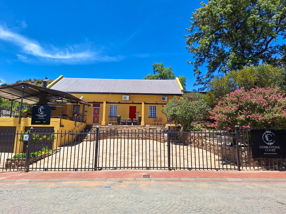 Karoo Accommodation at  | Viya