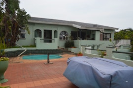 Amanzimtoti Accommodation at Seaview Corner | Viya