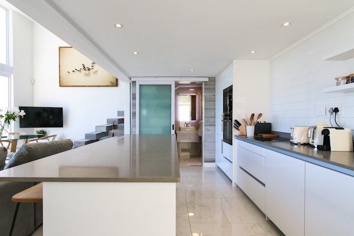 Cape Town Accommodation at Sandpiper House | Viya