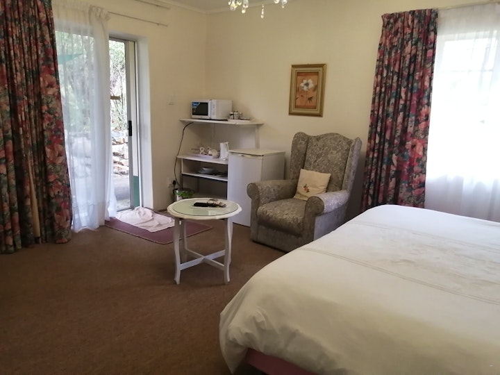 Champagne Castle Accommodation at Bell Park Self-catering | Viya