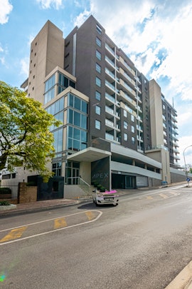 Parktown North Accommodation at The Apex on Smuts - Apartment 109 | Viya