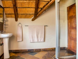 Limpopo Accommodation at Makhato Lodge 70 | Viya