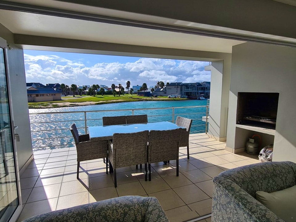 Jeffreys Bay Accommodation at  | Viya