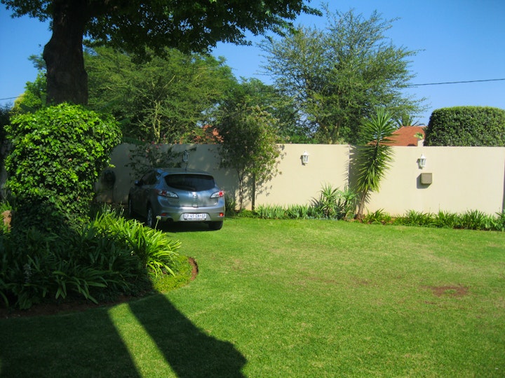Johannesburg Accommodation at Eaglesnest on 110 3rd Street | Viya