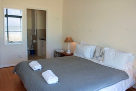 Southern Suburbs Accommodation at Surfers Sea Loft Empire Apartment | Viya