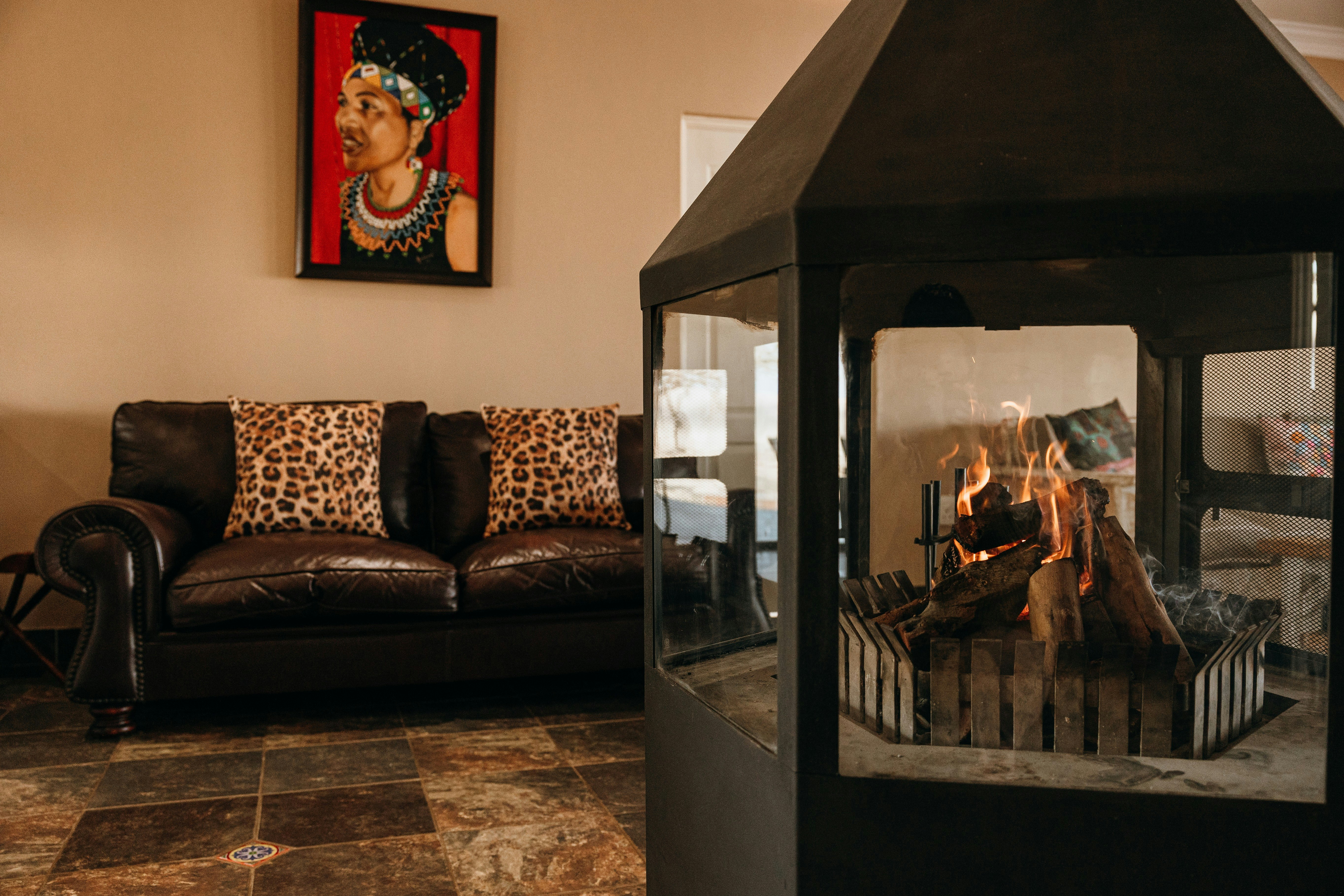 Tranquility Ukuthula Self Catering Game Farm House with Hot Tub image no 52 of 118