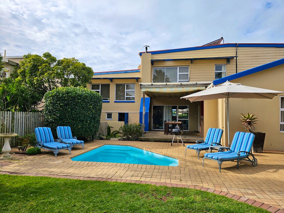 Plettenberg Bay Accommodation at  | Viya