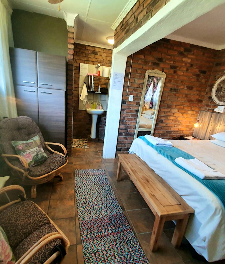 Mpumalanga Accommodation at Doringpoort: Lemoentjiedoring 1621 Self-catering Accommodation | Viya