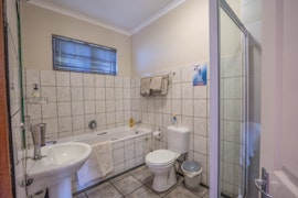 Sarah Baartman District Accommodation at Kaiser's Rooms | Viya